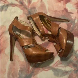 Tan Michael kors heels